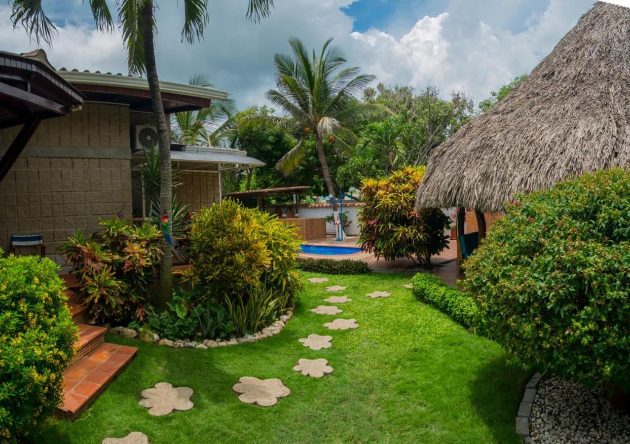 ホテル Portoazul Casa De Playa プエルト・コロンビア エクステリア 写真