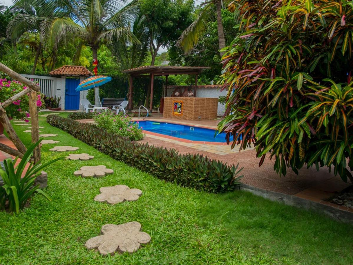 ホテル Portoazul Casa De Playa プエルト・コロンビア エクステリア 写真