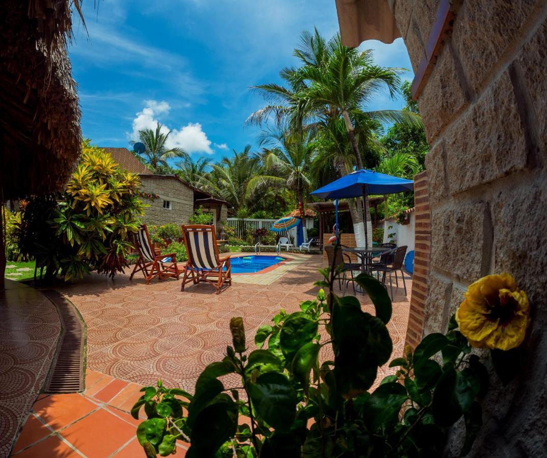 ホテル Portoazul Casa De Playa プエルト・コロンビア エクステリア 写真